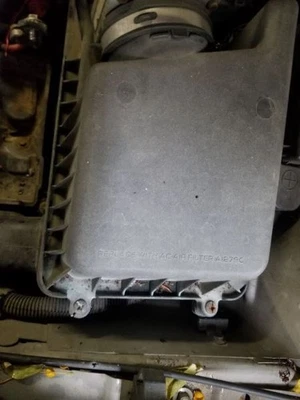 Purificador de aire 3,4 L sin paquete de aire Ram compatible con 99-05 GRAND AM 547416 Foto 1 de 4