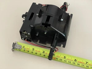 Twin brushed motors gearbox for toy car or robot, never used, vintage - Picture 1 of 3