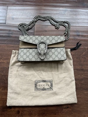 Bolso de hombro Gucci mediano Dionysus GG Foto 1 de 4