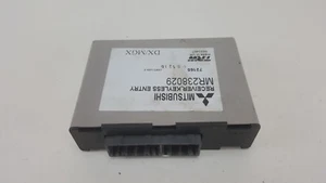 DL796 MITSUBISHI CONTROL MODULE ECU MR238029 - Picture 1 of 4