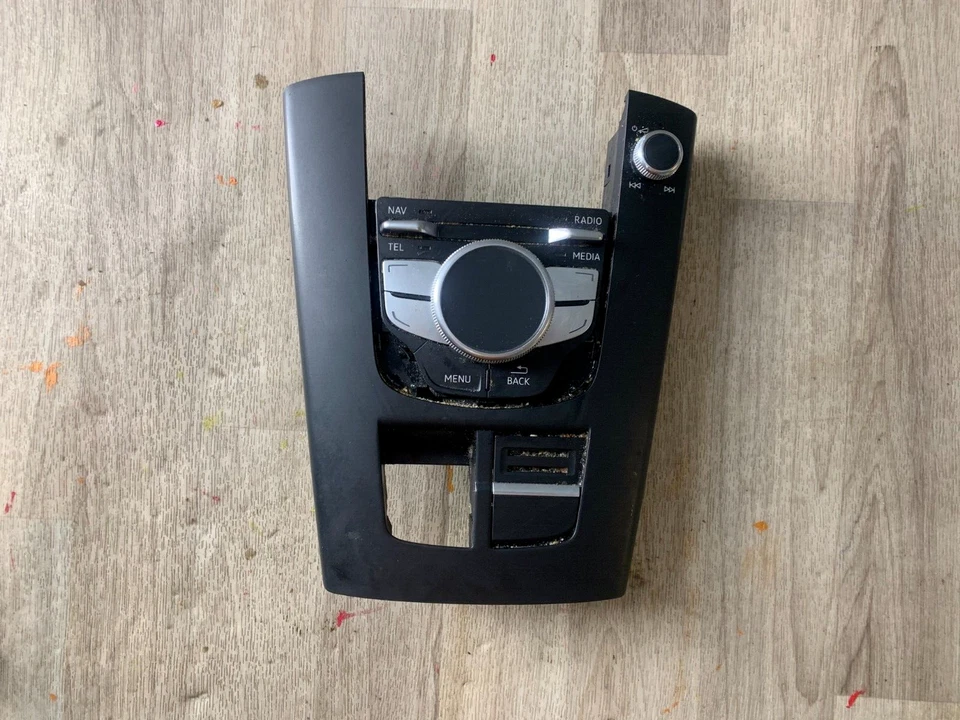 AUDI A3 S3 OEM 15-16 I PERILLA DE CONTROL DE ACCIONAMIENTO INTERRUPTOR DE NAVEGACIÓN MULTIMEDIA PANEL DE AJUSTE Foto 1 de 4