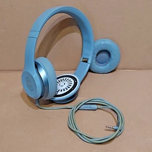 Beats Solo 2 Wired Headphones - Faulty, One Ear Not Working - B0518 Light Blue - Picture 1 of 9