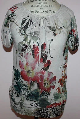 Blusa feminina Love Amour estampa floral nova com etiquetas tamanho P - Imagem 1 de 4