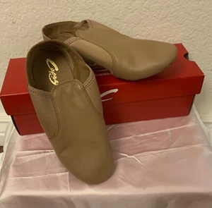 Capezio Jazz Shoes Split Sole EJ2 Carmel Various Sizes - Picture 1 of 3