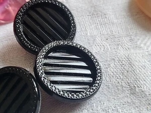 Lot 6 ou 12 boutons en verre noir strié motif ancien vintage - Picture 1 of 3