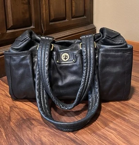Marc Jacobs Totally Turn-Lock Windeltasche Leder schwarz - Bild 1 von 16