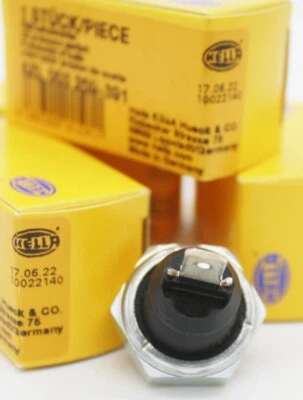 Oil Pressure Switch, Hella German, Porsche 356, 911, 912, 0.15 ~ 0.45 Bar - Image 1 of 3
