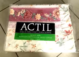 VINTAGE ACTIL QUEEN SIZE FLORAL RUFFLED CONTINENTAL QUILT COVER 210 X 210cm NEW - Picture 1 of 3