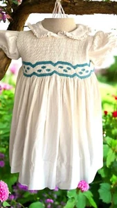 LK NW Alice Kathleen & Company White Corduroy Blue Smocking Dress Sz 4 - Picture 1 of 5