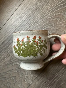 Takahashi San Francisco Hand Painted Christmas Cactus Flower Mug Coffee Cup 3D - Picture 1 of 5