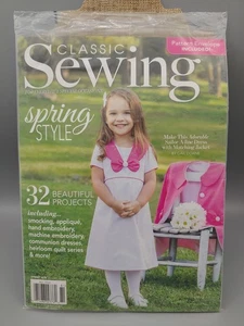CLASSIC SEWING MAGAZINE WITH PATTERN ENVELOPE, VOL. 3, ISSUE 1, SPRING 2018 - Picture 1 of 4