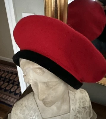 Boina de terciopelo roja y negra de lana nueva vintage Foto 1 de 3