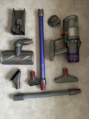 Dyson V11 Absolute aspirateur balai bon état - Bild 1 von 4