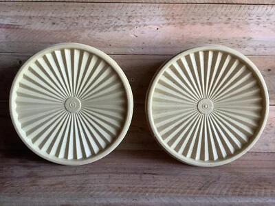 GENUINE TUPPERWARE CAKE CONTAINERS - PAIR - Image 1 of 4