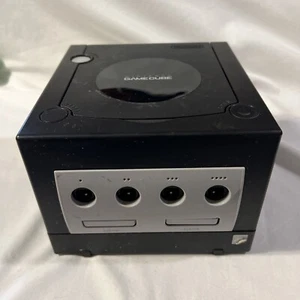 Consola Nintendo GameCube Negra Solo DOL-101 COMO ESTÁ PARA REPUESTOS/REPARACIÓN NO FUNCIONA - Imagen 1 de 6