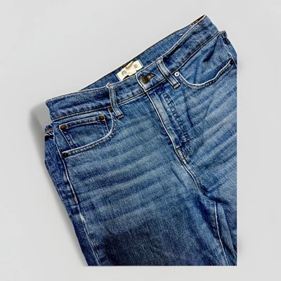 Madewell Classic Straight Jean Size 26T Blue denim women jeans Distressed - Image 1 of 4