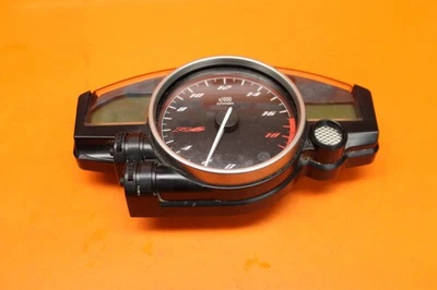 06-16 2013 YAMAHA YZF R6 OEM SPEEDO TACH GAUGES DISPLAY CLUSTER SPEEDOMETER  - Image 1 of 4