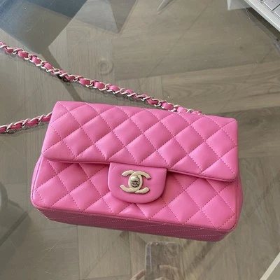 AUTÉNTICO BOLSO CHANEL ROSA MINI RECTANGULAR CUERO CLÁSICO CON SOLAPA PLATEADO HW Foto 1 de 4