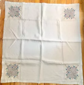 Tovaglia Lino Ricamata 31” Mq Vintage Beige Primaverile Rosa Pastello e Blu Rosa - Foto 1 di 5