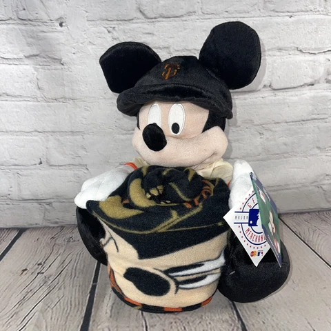 Disney MLB San Francisco Giants Mickey Mouse Plush And Throw Set NEW WITH TAGS Cover