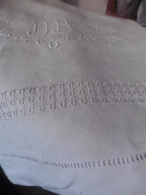 ANCIEN DRAP RETOURS PUR LIN CREME"DA"IMPOSANT RANG DE JOURS 230X280 CM - Photo 1/4