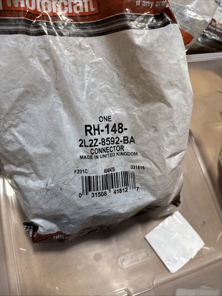 原始设备制造商福特 2L2Z-8592-BA 恒温器外壳 Motorcraft RH148 2001-2011 见说明 — 第 1/4 张图片