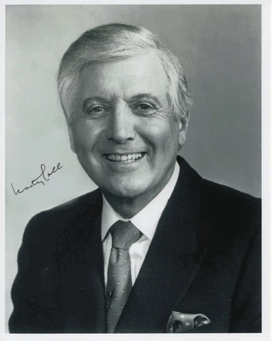 MONTY HALL HAND SIGNED 8x10 PHOTO+COA          LEGENDARY LET'S MAKE A DEAL HOST Cover
