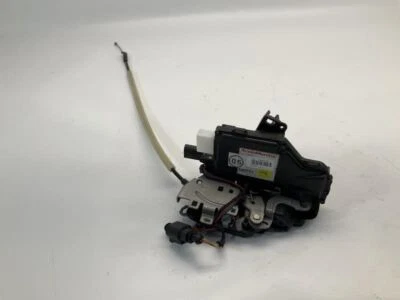06-12 Bentley Flying Spur Front Left Door Lock Latch Actuator Q - Image 1 of 4