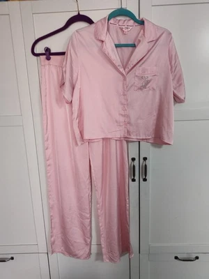 Juicy Couture Satin Silky Pajamas Sz Med Light Pink Stretch Waist Excellent Cond - Image 1 of 4