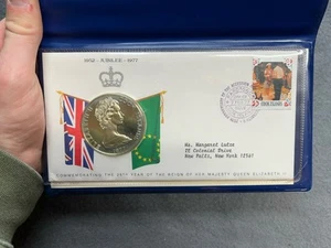 La Regina Elisabetta Il 1977 Moneta Argento Venticinque Dollari delle Isole Cook - Foto 1 di 4