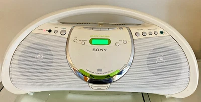 索尼老式Mega Bass Boombox ZS-Y3 CD-R/RW调幅/调频测试可用 — 第 1/4 张图片