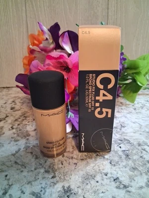 Base líquida Mac Studio Fix FPS 15 C4.5 fórmula original envío gratuito Foto 1 de 3