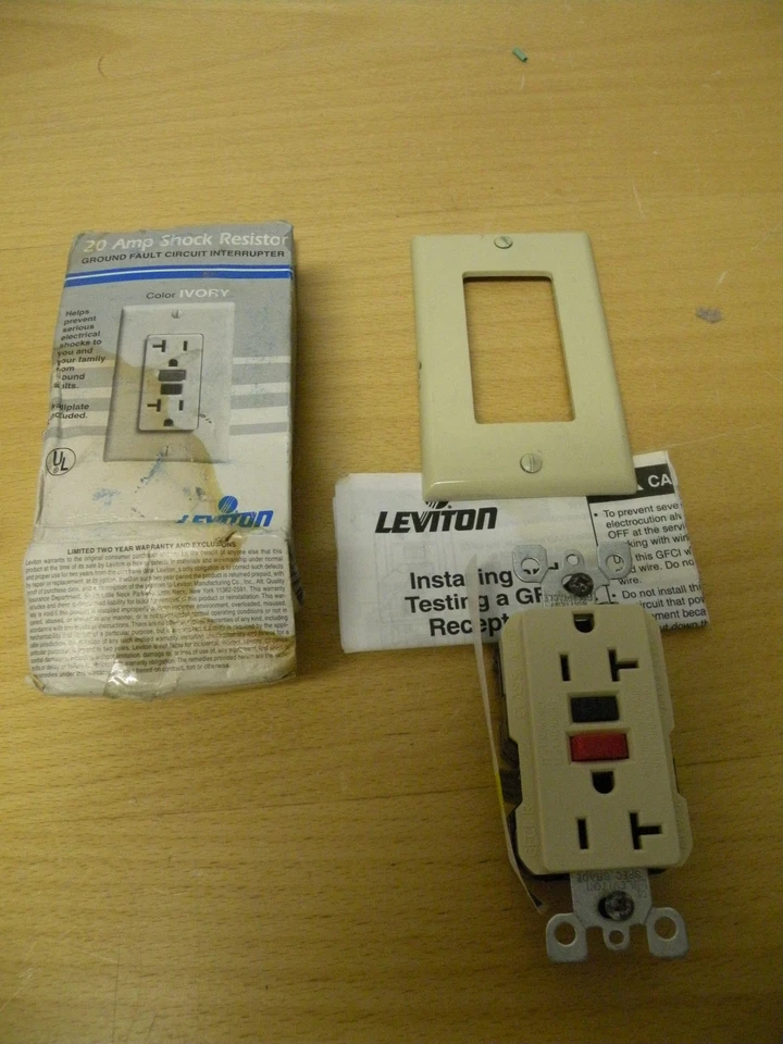 Leviton 631-6889-I Shock Resistor 20 Amp Outlet - Image 1 of 1