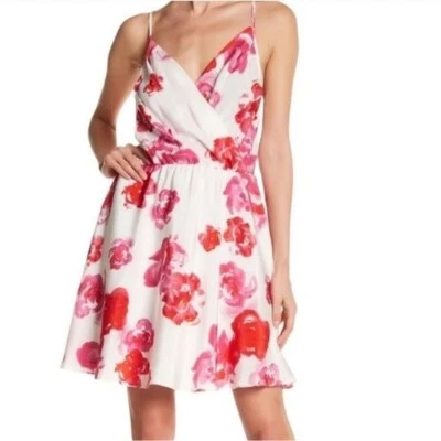 Vestido Chelsea Floral Seda Amanda Uprichard Talla Pequeña Blanco Rosa Rojo Foto 1 de 4