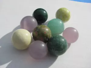Traumhaftes Konvolut (9) Amethyst/Adventurin/Jaspis Kugeln 104 Gramm !!! - Bild 1 von 5