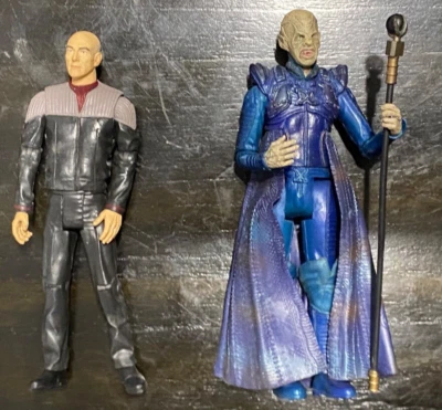 Figuras Art Asylum Star Trek Némesis Capitán Jean-Luc Picard y Virrey Vkruk Foto 1 de 3