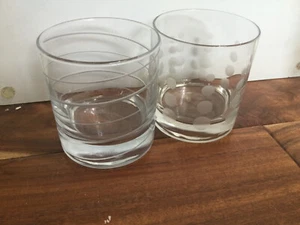 Mikasa Cheers Double Old Fashioned Glass -set  2- dots spiral 3.75''X3.25'' mint - Picture 1 of 6