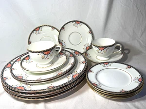 17 PC WEDGWOOD TOURANIE DINNER SALAD BREAD PLATES CUPS SAUCERS FREE SHIP - Picture 1 of 8