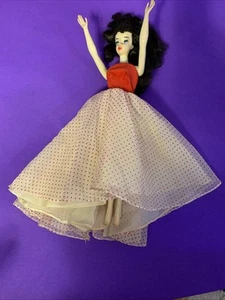 Vintage Barbie Premier abito floccato pois a pois palla debuttante svizzera raro - Foto 1 di 4