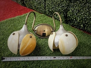 Vintage Mid Century Beige Caramel Slag Glass Tulip Flower Aluminum - Picture 1 of 8