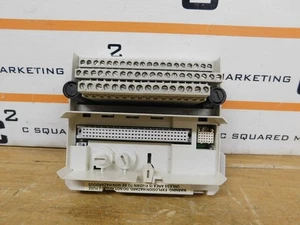 ABB 3BSE013234R1 PR:G Termination Unit Base used JNC - Picture 1 of 6