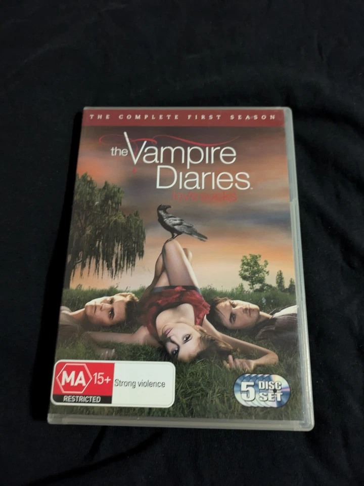 The Vampire Diaries, The Complete First Season, Season 1, DVD,  Free Shipping  - Image 1 of 1