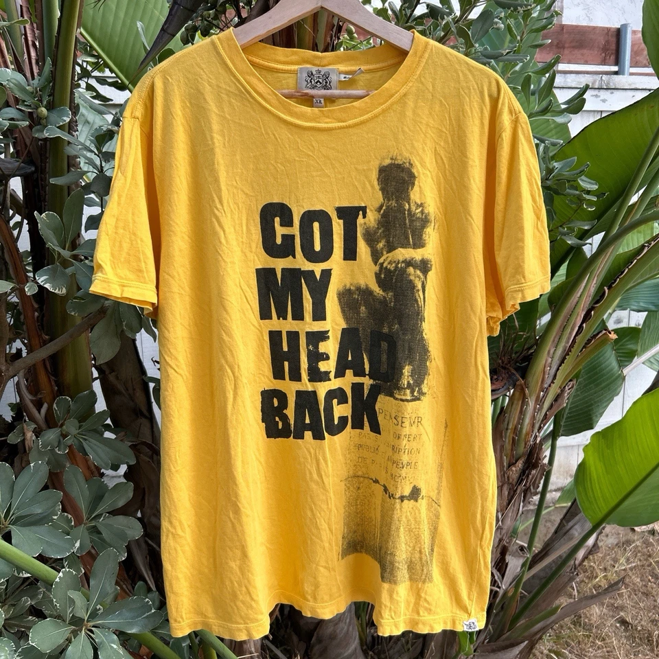 Camiseta gráfica Juicy Couture vintage de los años 2000 XL amarilla Got My Head Back Foto 1 de 4