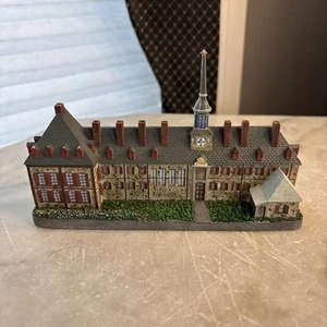 Festung von Louisbourg - König Bastion Kaserne Nova Scotia Handarbeit Miniatur - Bild 1 von 7