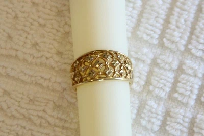Beverly Hills 14k Yellow Gold Etched Diamond-Cut Cocktail Size 7 Ring 3.91g 585 - Image 1 of 4