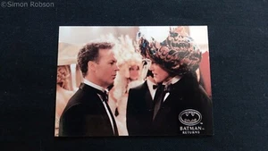 BATMAN RETURNS TRADING CARD BASE CARD # 20 1991 TOPPS SUPER PREMIUM MOVIE FOIL - Picture 1 of 2