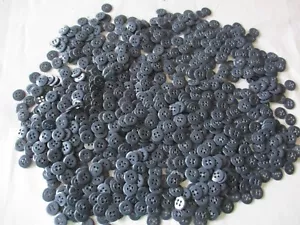 factory outlet 4 holes sewing Button Lot 200 gm. Plastic,020 - Picture 1 of 6