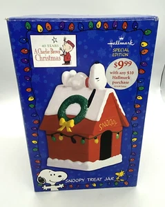 Hallmark Special Christmas Edition Snoopy Dog House Treat Jar New 10" - Picture 1 of 12