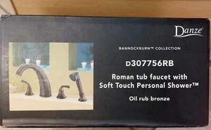 Rubinetto tubolare romano Danze Bannockburn con olio doccia morbido bronzo D307756RB - NUOVO - Foto 1 di 7