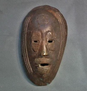 Authentic Antique 19th – Early 20th century African Tribal Ancestral Bronze Mask - Picture 1 of 8
